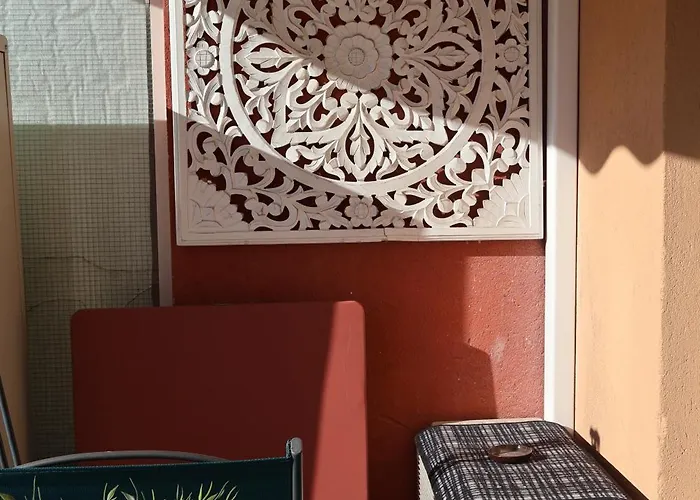 T2 Cozy & Air-conditioned, Close To Amenities アパート ニース